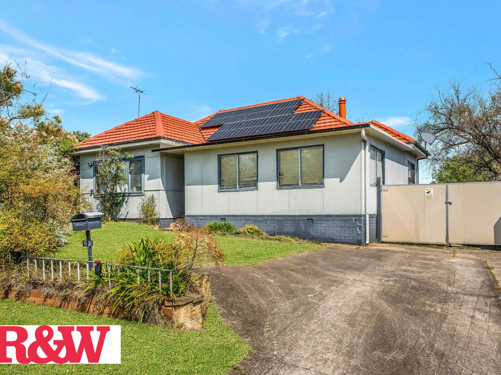 63 Bradbury Avenue Campbelltown