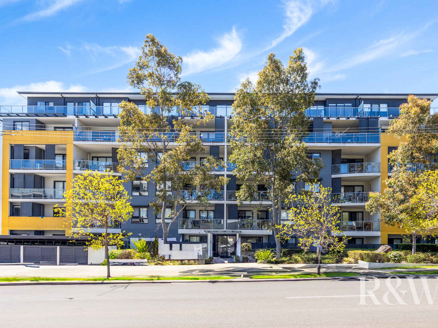 411/38-42 CHAMBERLAIN STREET Campbelltown