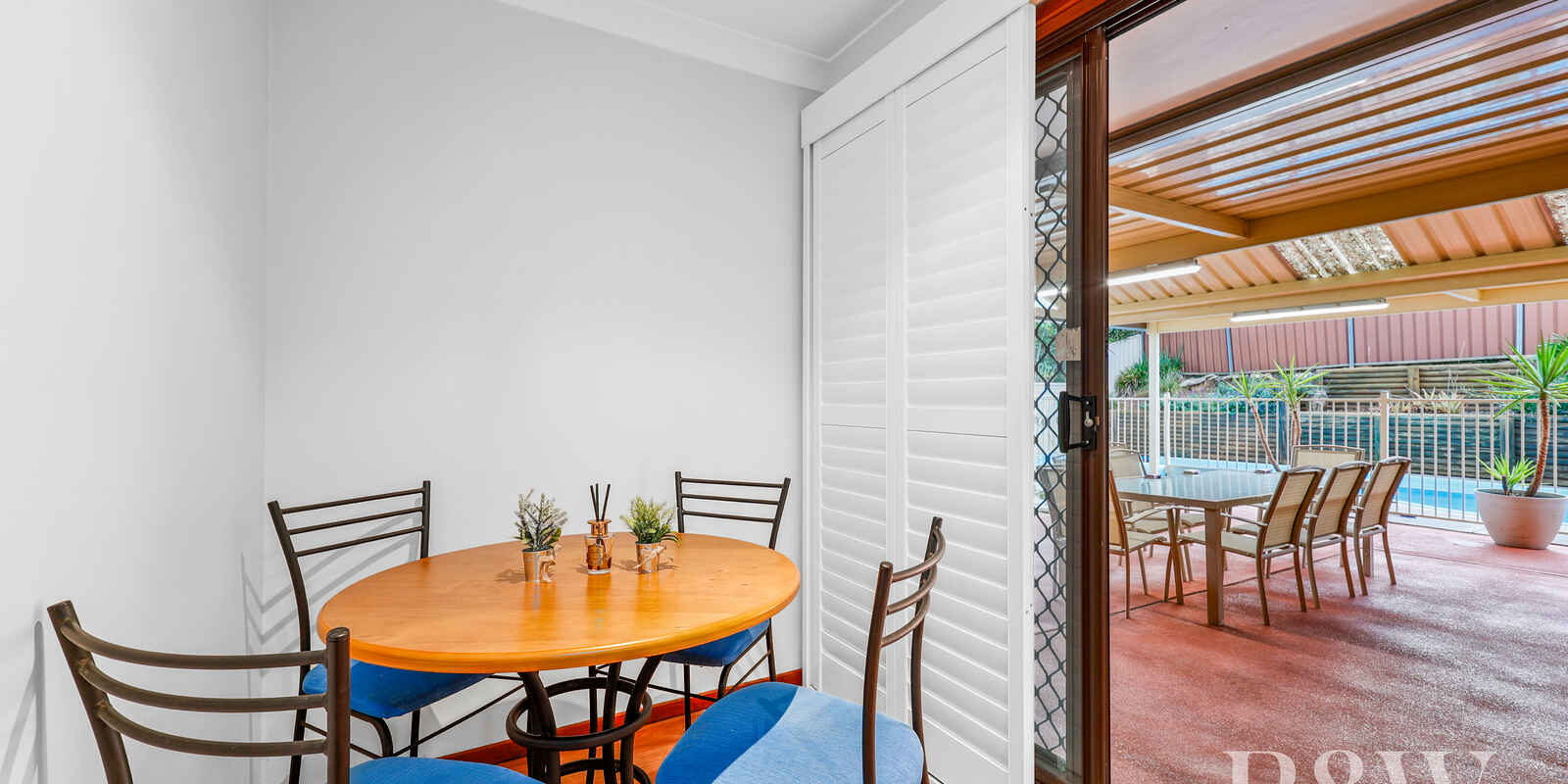 87 DONALBAIN CIRCUIT Rosemeadow