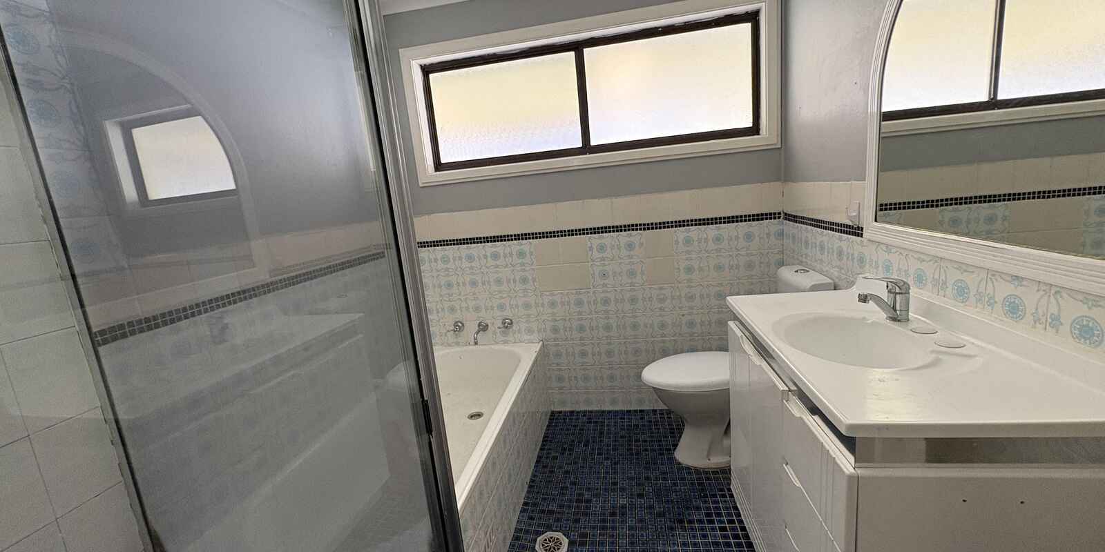 28 Woodhouse Drive Ambarvale 28 Woodhouse Drive Ambarvale