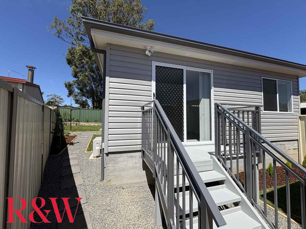 11a Newbury Place Eagle Vale 11a Newbury Place Eagle Vale