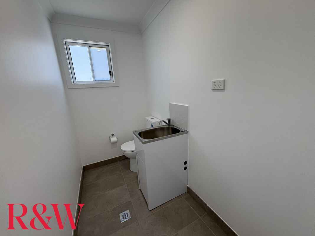 11a Newbury Place Eagle Vale 11a Newbury Place Eagle Vale