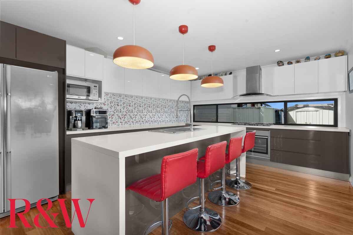 21 Kirsty Crescent Hassall Grove 21 Kirsty Crescent Hassall Grove