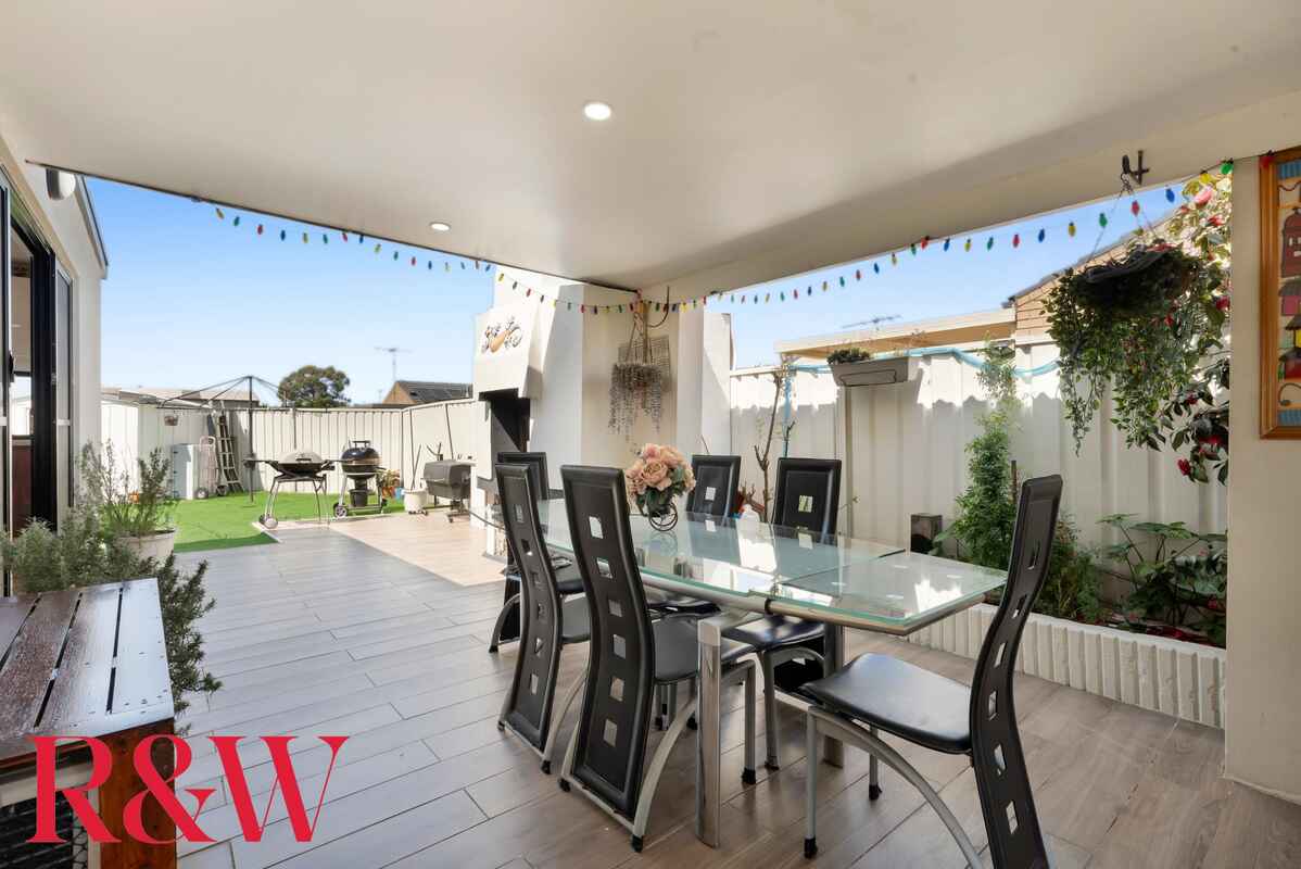 21 Kirsty Crescent Hassall Grove 21 Kirsty Crescent Hassall Grove