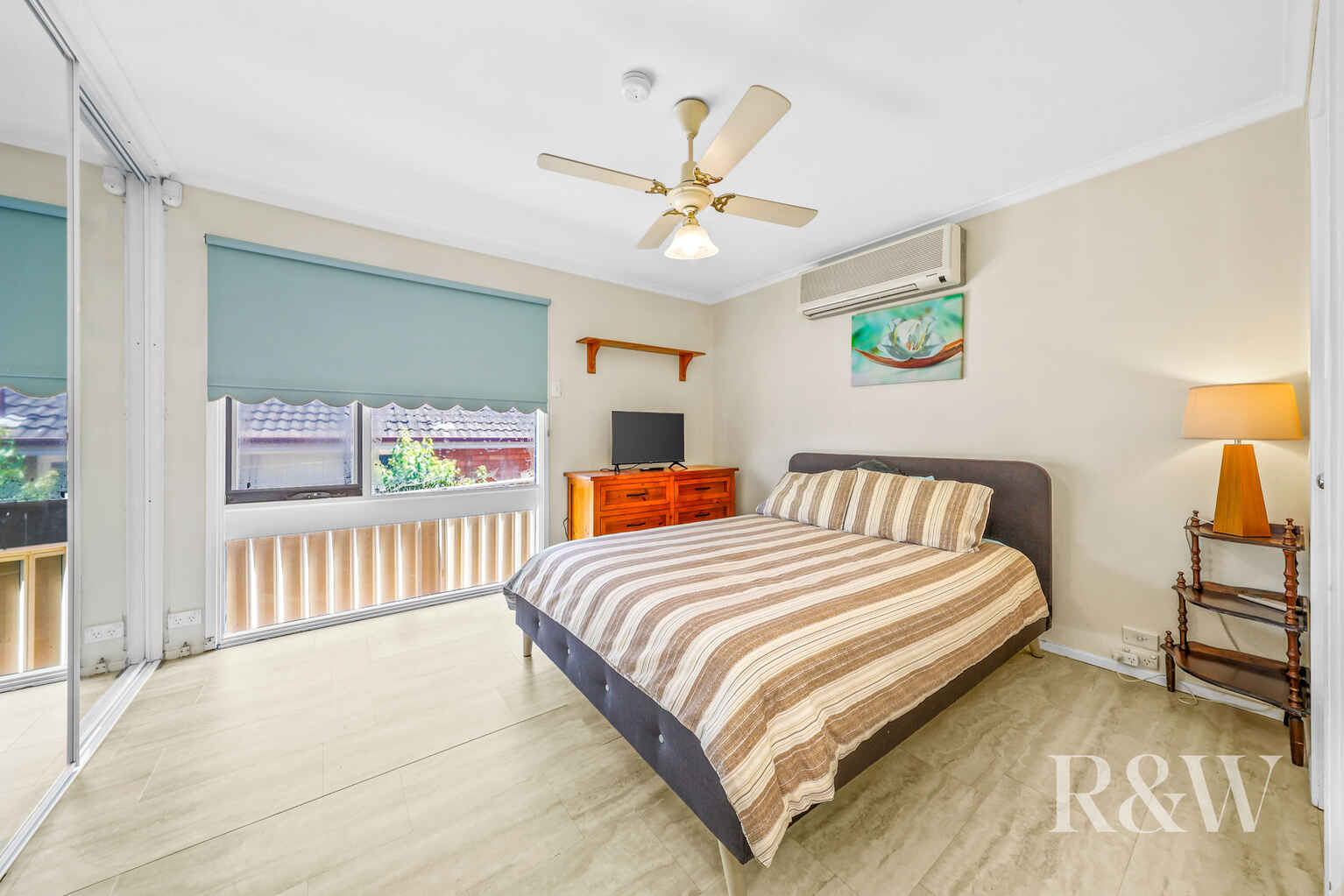 10 DICKENS ROAD Ambarvale