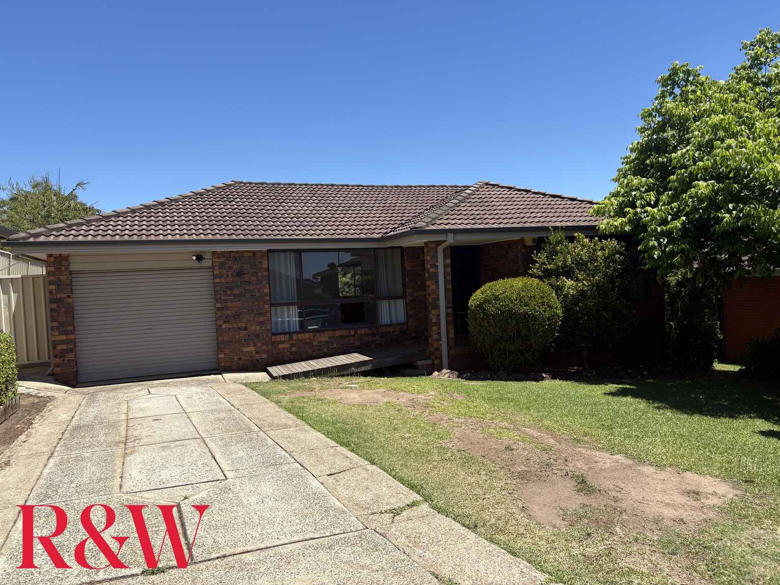 7 Dewrang Avenue Bradbury