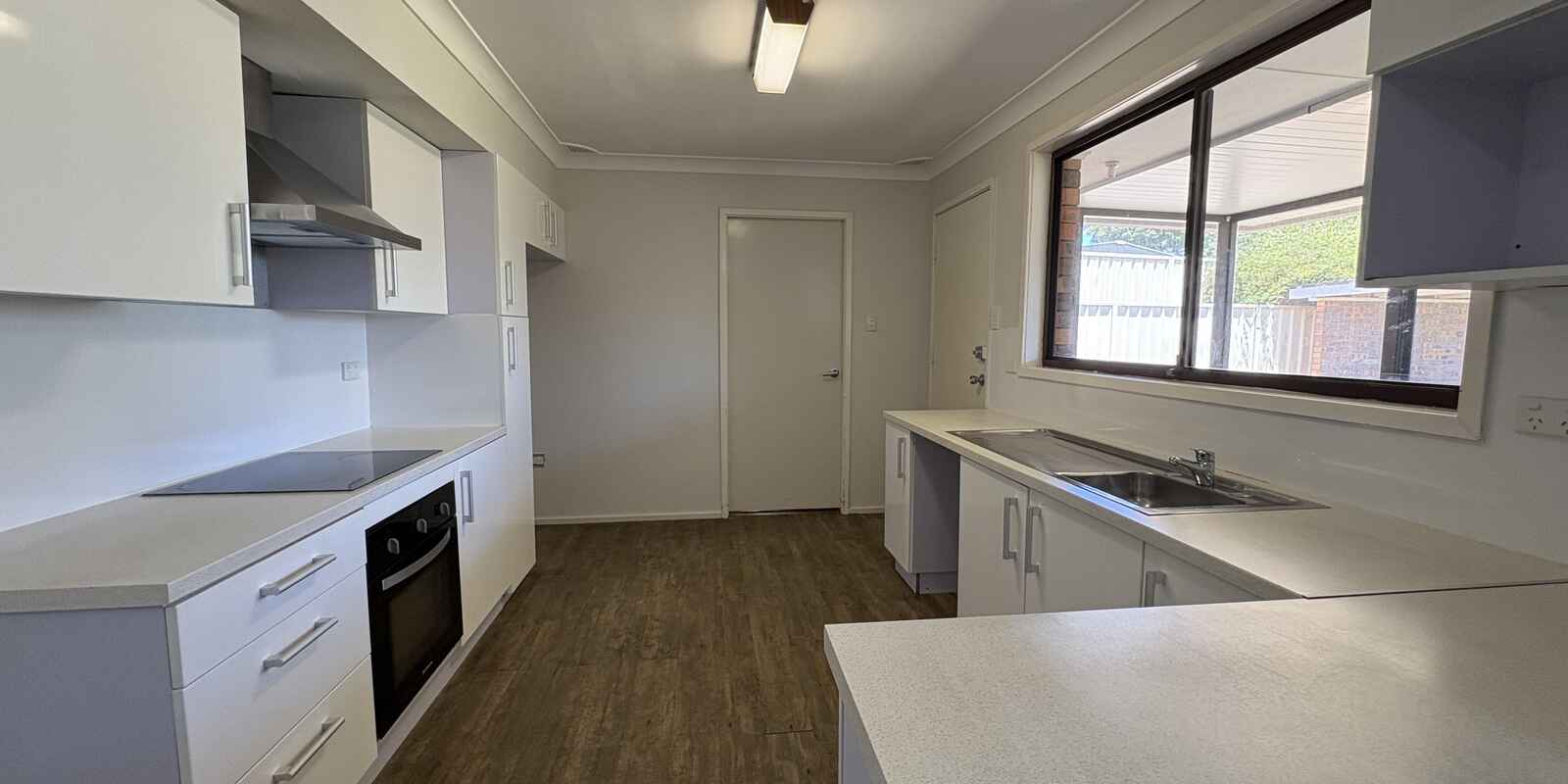 7 Dewrang Avenue Bradbury