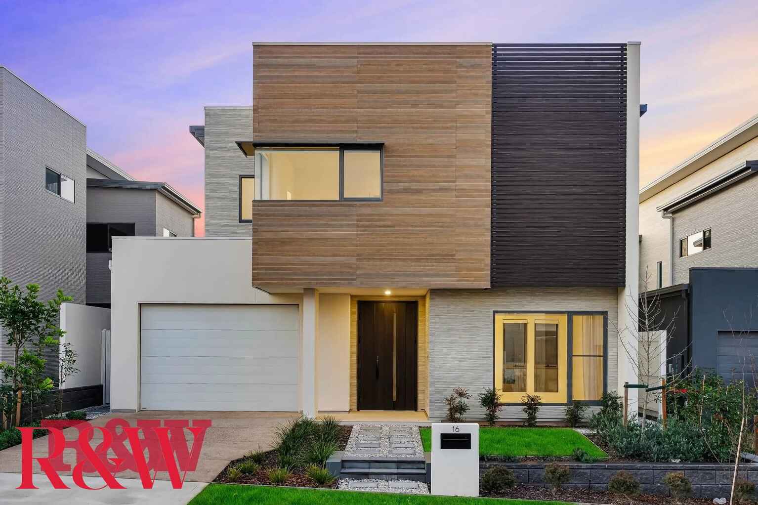 16 Mckinnon Circuit Gledswood Hills 16 Mckinnon Circuit Gledswood Hills