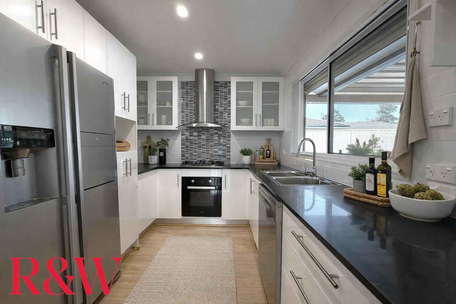 16 Woylie Place St Helens Park