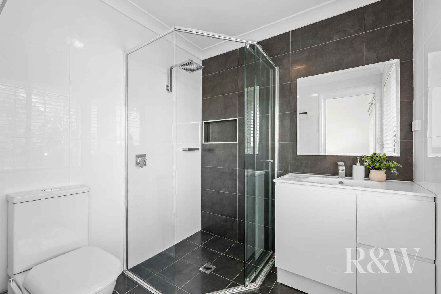 17 Ashton Close Eagle Vale