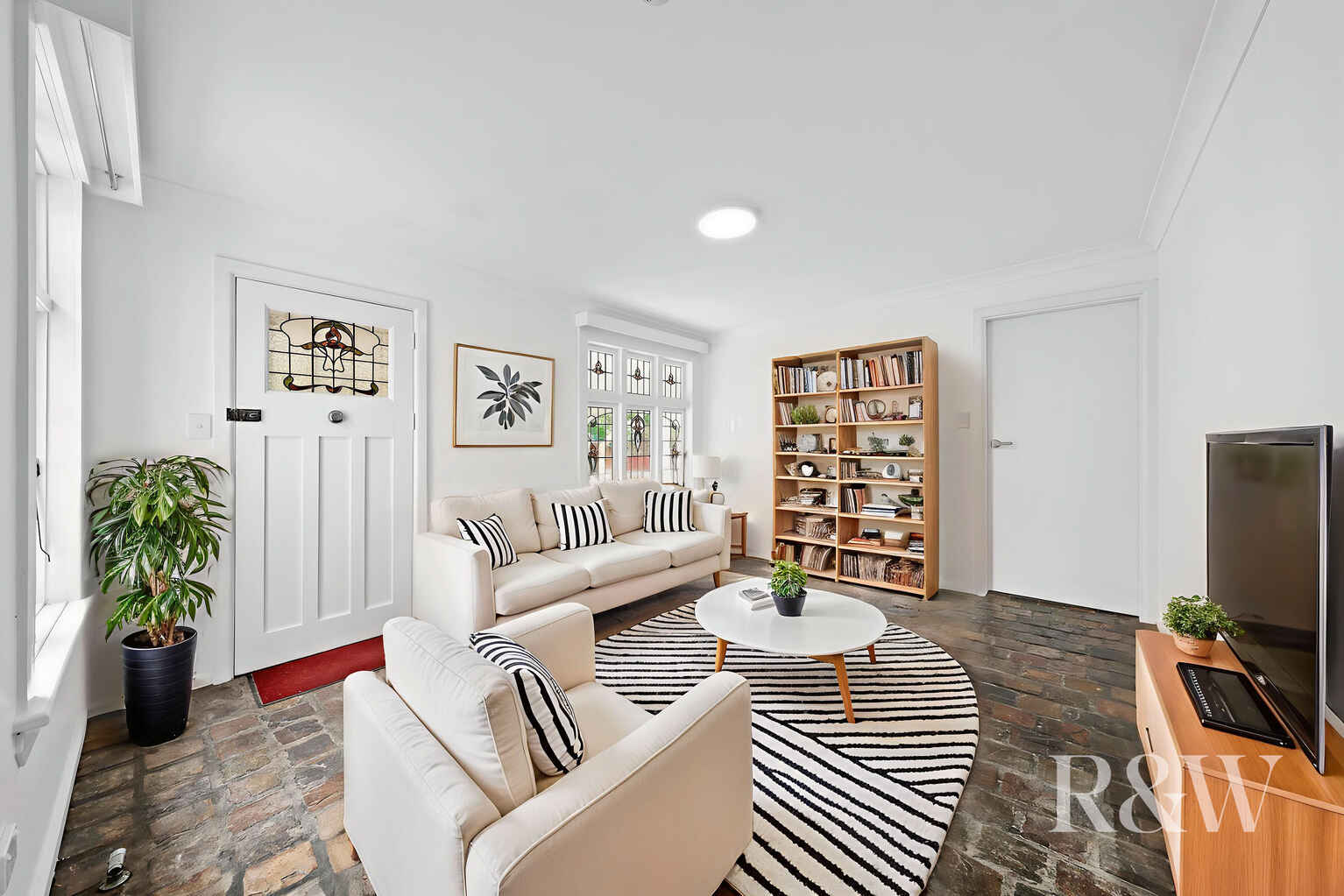 13 LUGARNO AVENUE Leumeah