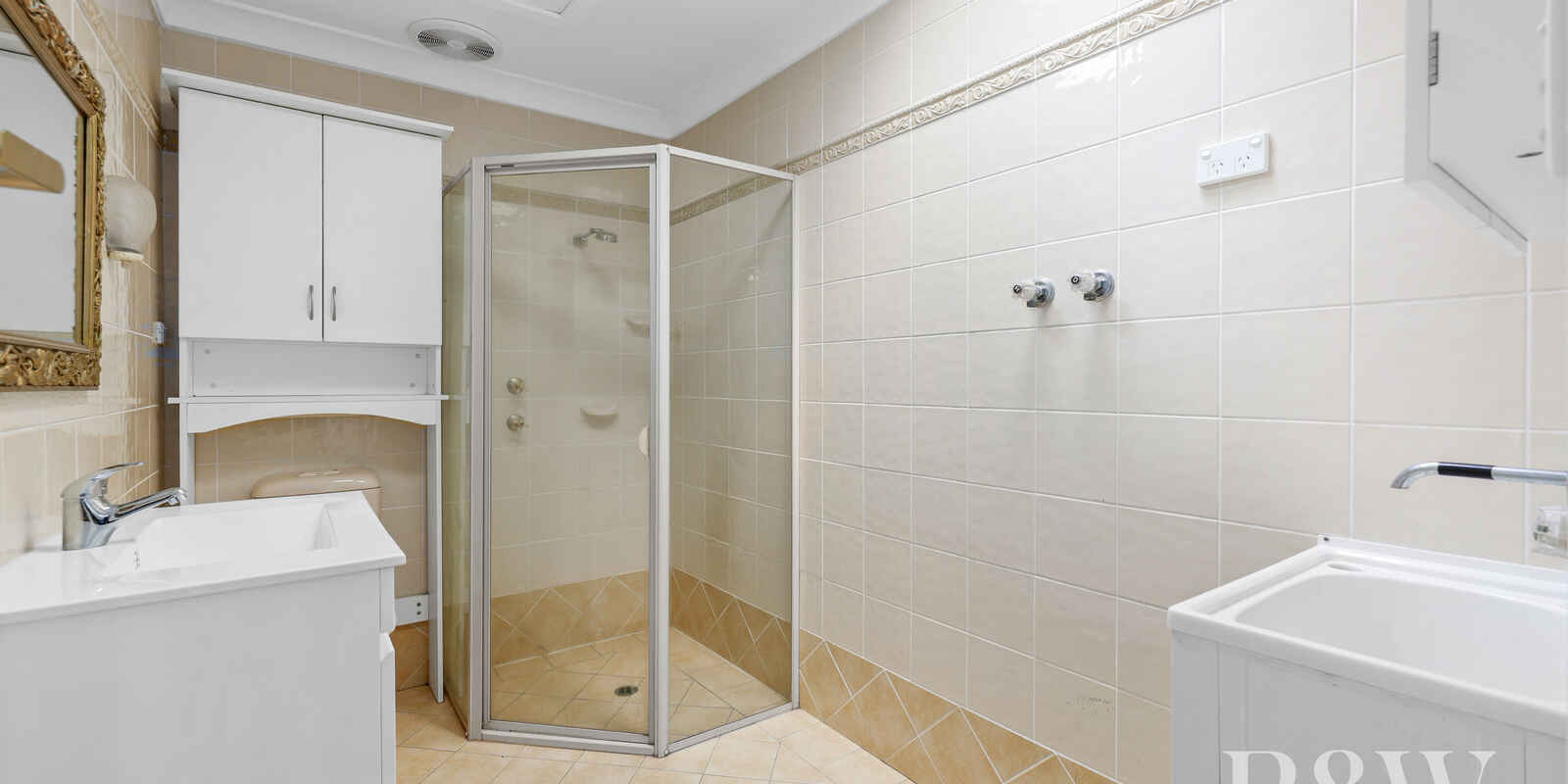 13 LUGARNO AVENUE Leumeah