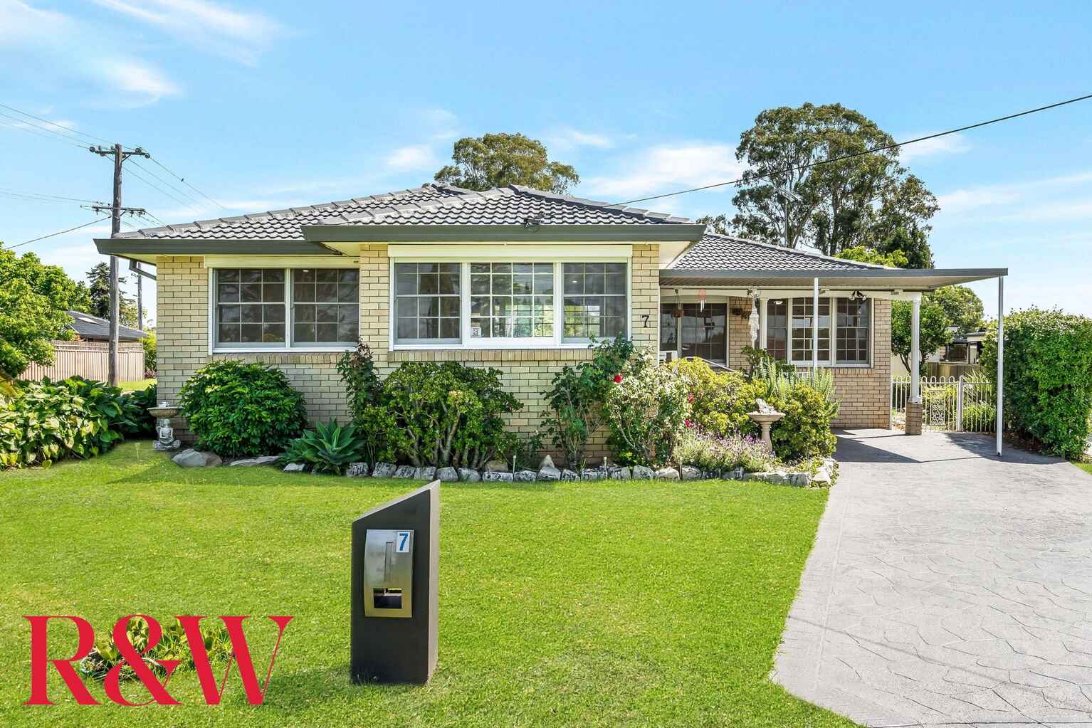 7 Hobart Avenue Campbelltown