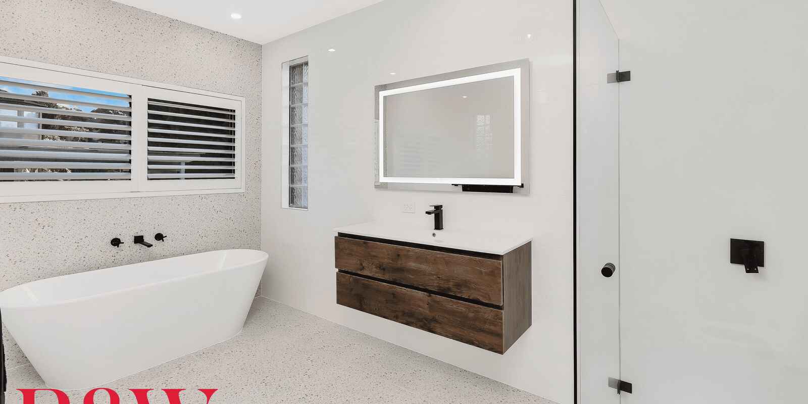 9 James Meehan Way Macquarie Links