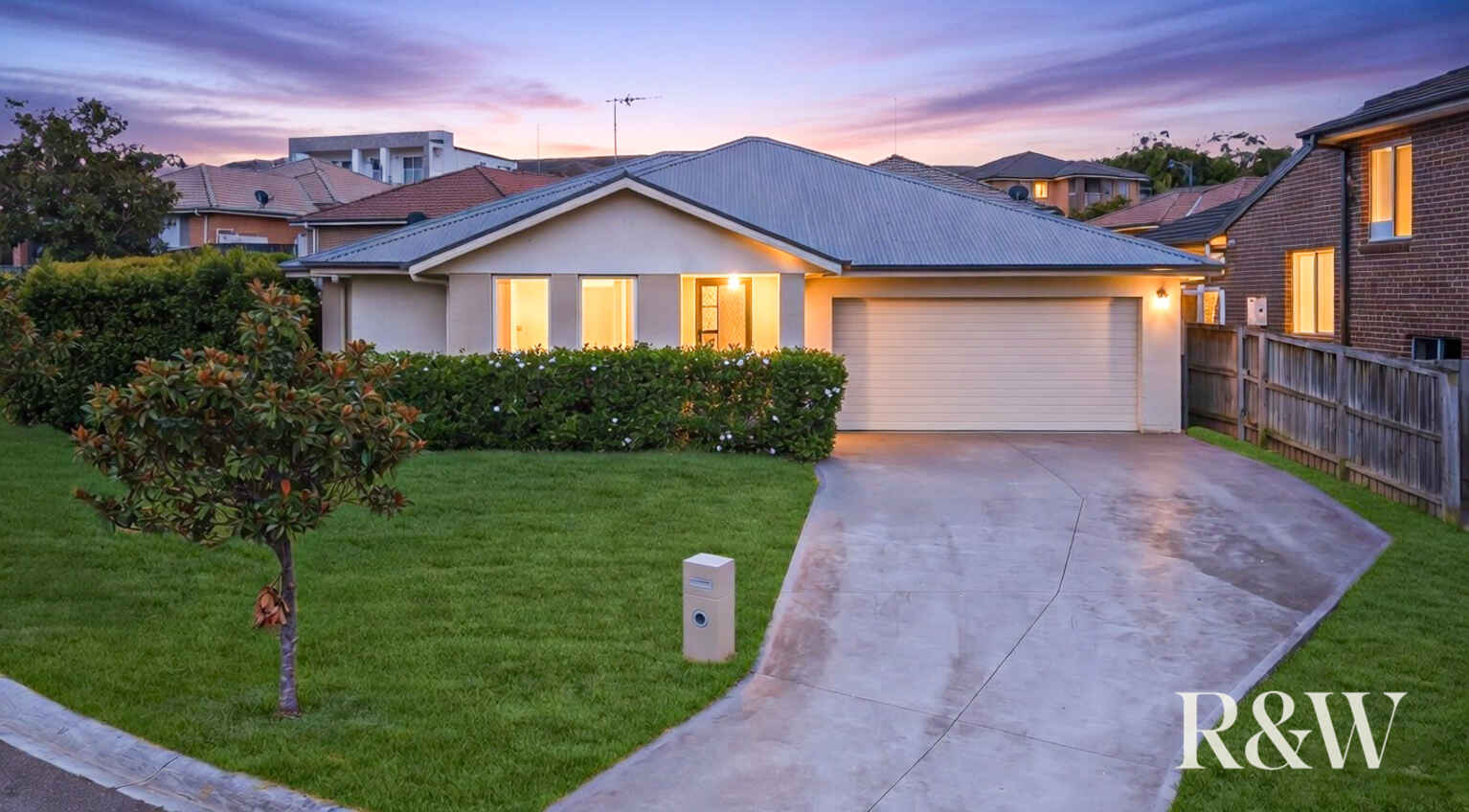 10 JARVISFIELD PLACE Macquarie Links 10 JARVISFIELD PLACE Macquarie Links