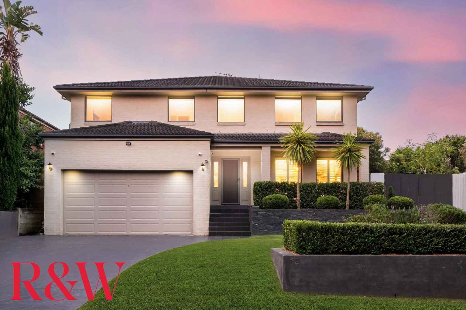 19 Strathwallen Close Macquarie Links