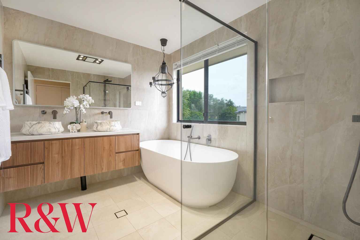 19 Strathwallen Close Macquarie Links