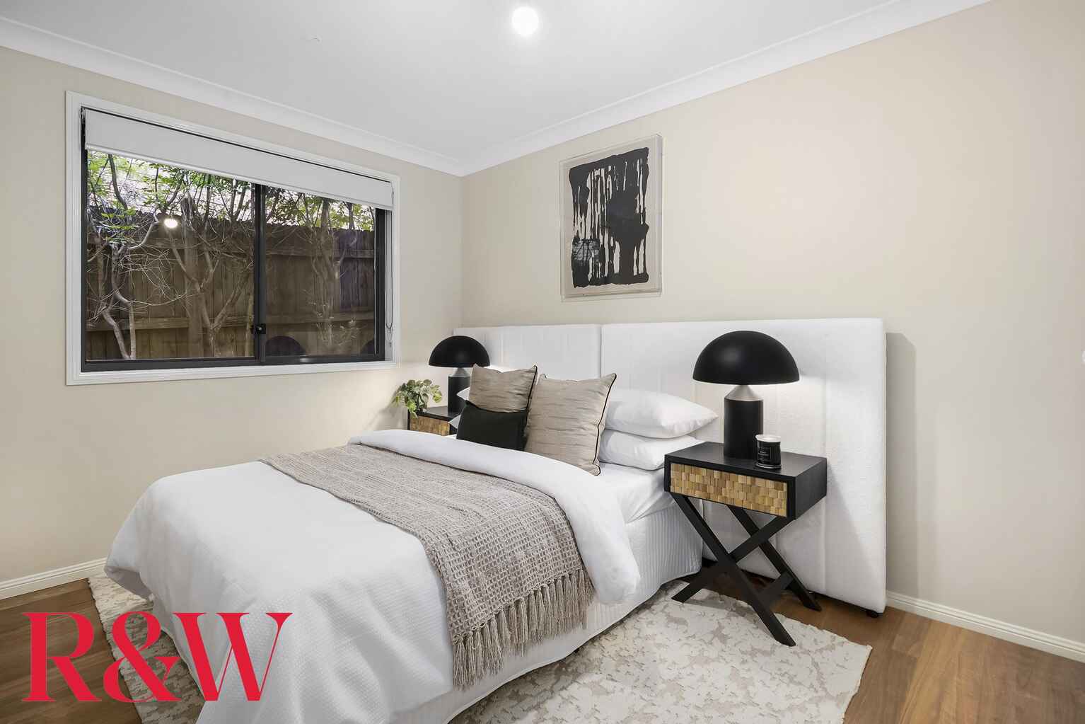 19 Strathwallen Close Macquarie Links