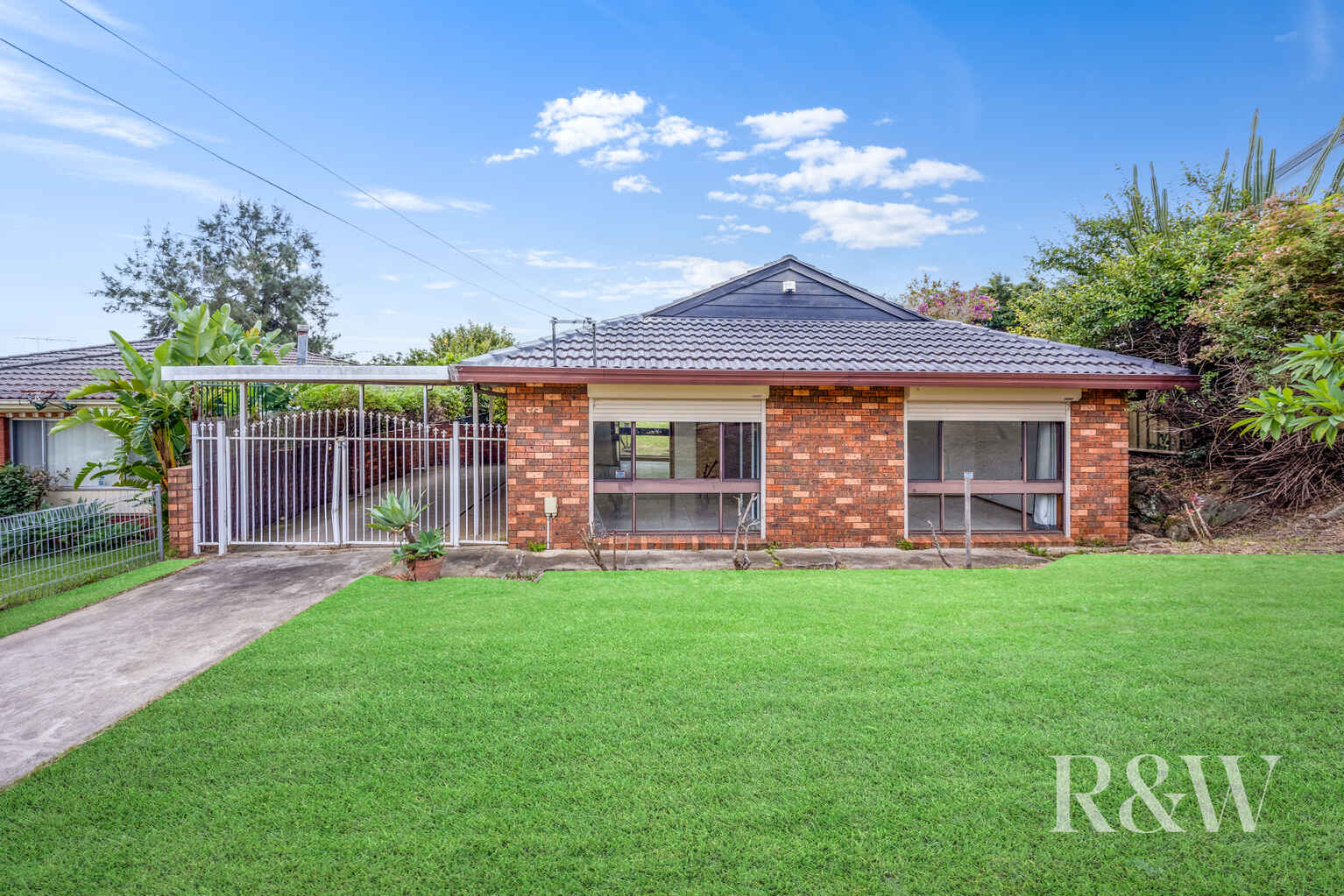 36 ANGLE ROAD Leumeah