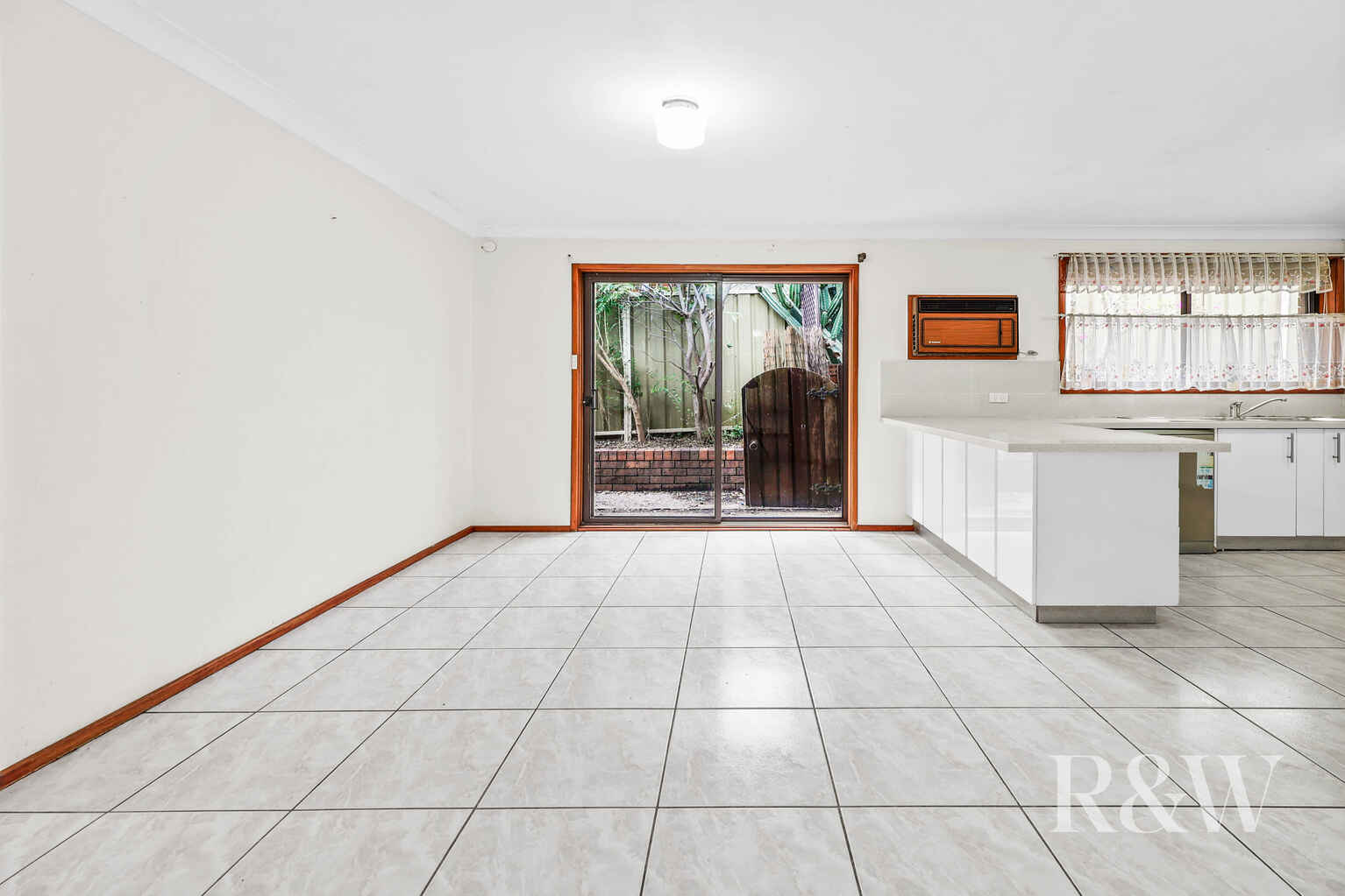 36 ANGLE ROAD Leumeah