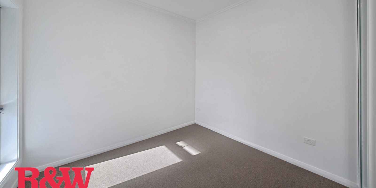 8A Knox Street Campbelltown