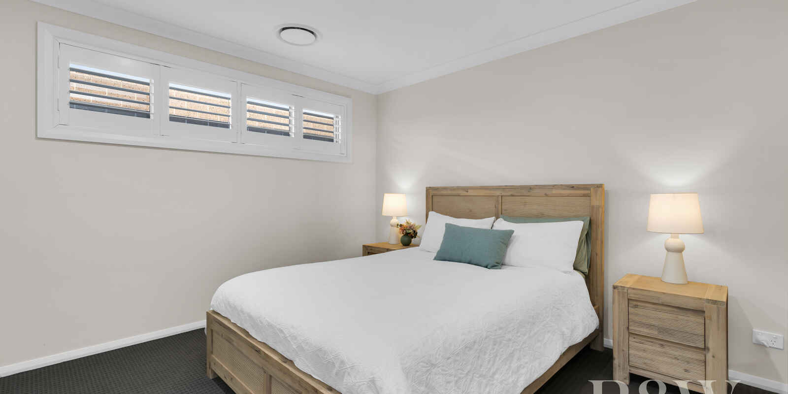 33 Minnamurra Drive Gregory Hills