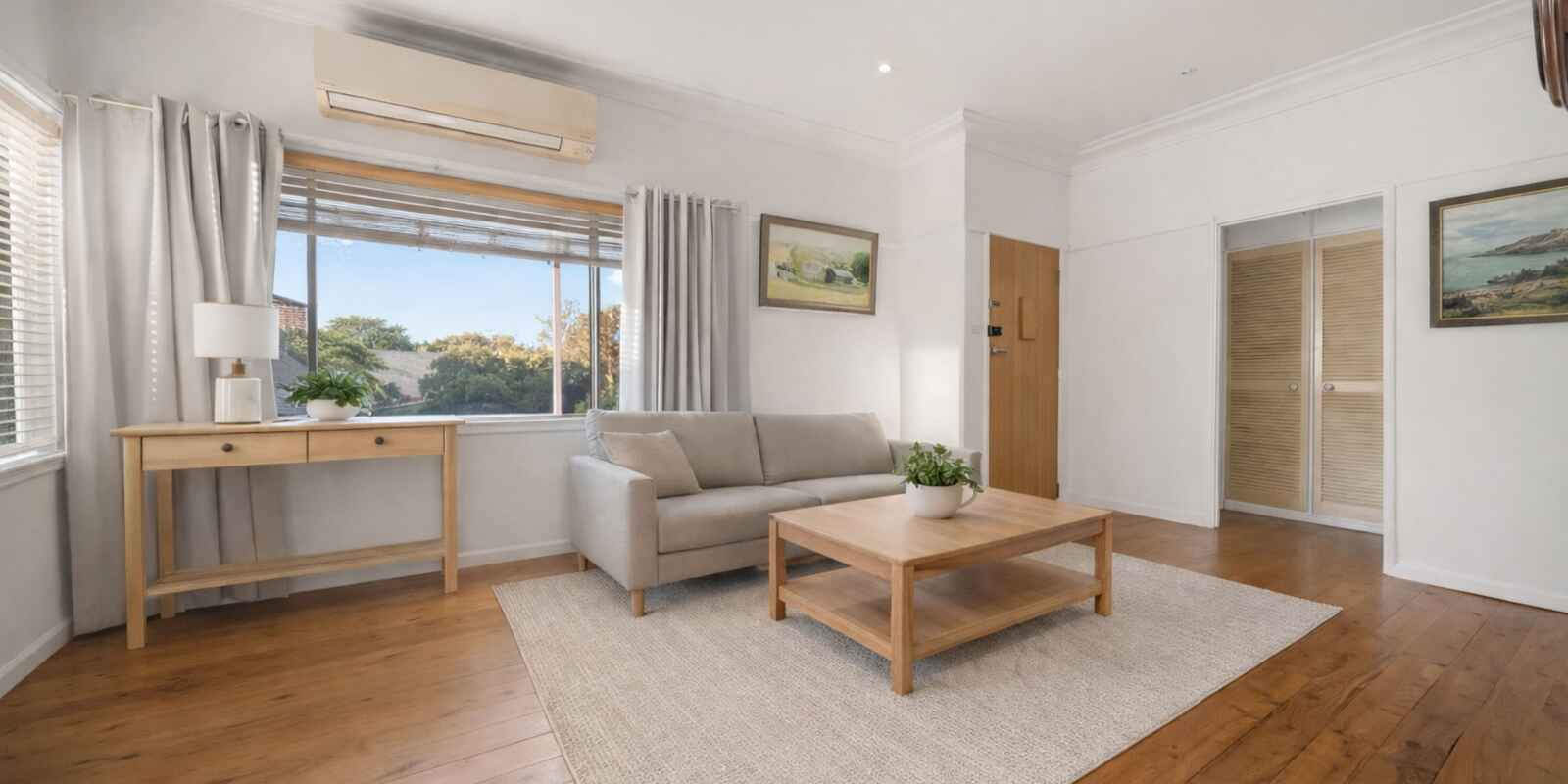 3 LACHLAN PLACE Campbelltown