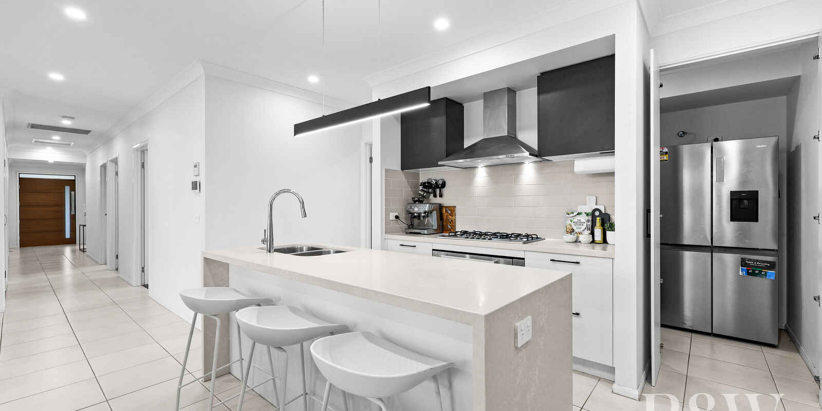 9 FLOYD STREET Spring Farm