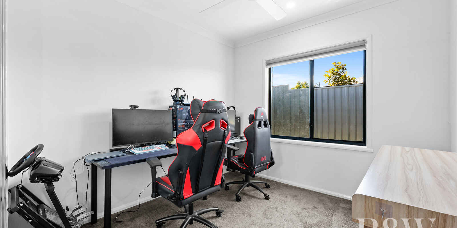 9 FLOYD STREET Spring Farm