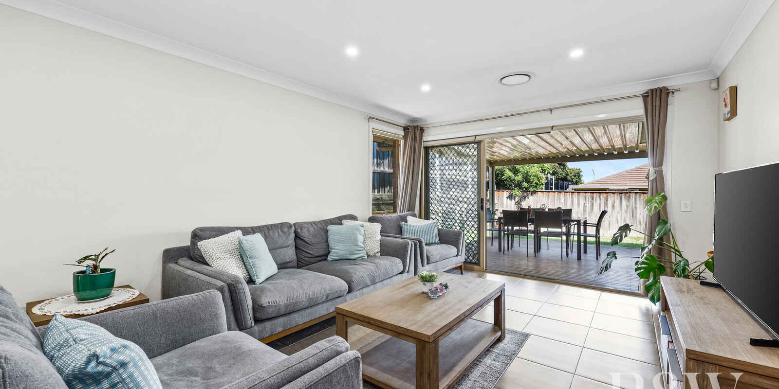 33 DELAWARE STREET Spring Farm