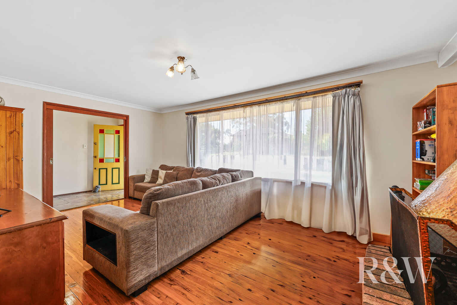 48 ATHEL TREE CRESCENT Bradbury