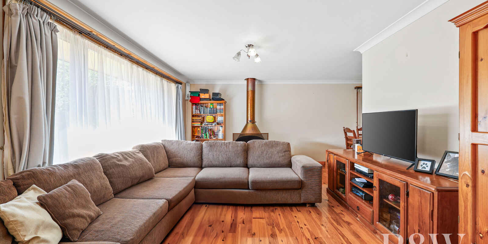 48 ATHEL TREE CRESCENT Bradbury