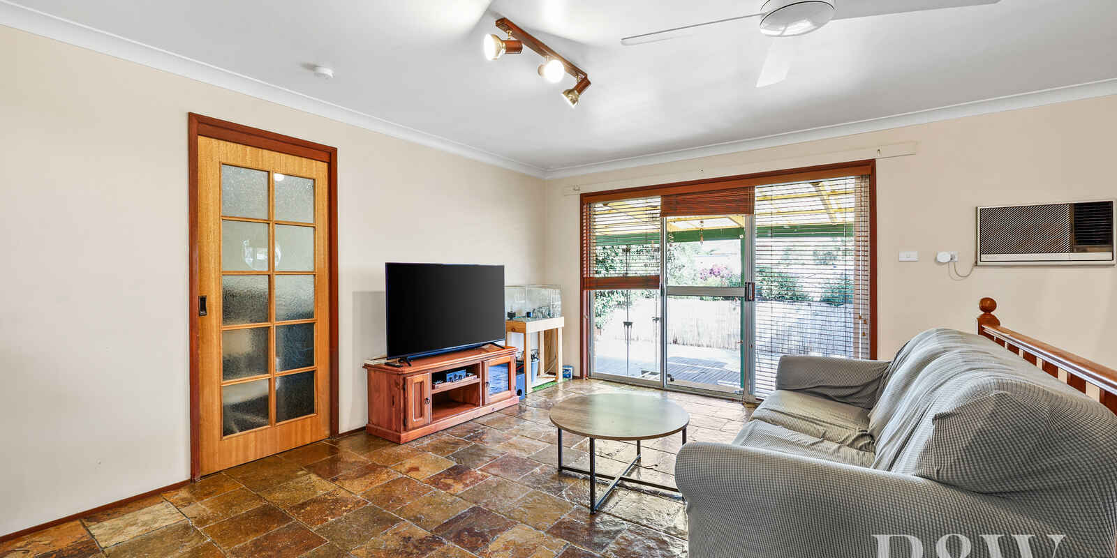 48 ATHEL TREE CRESCENT Bradbury