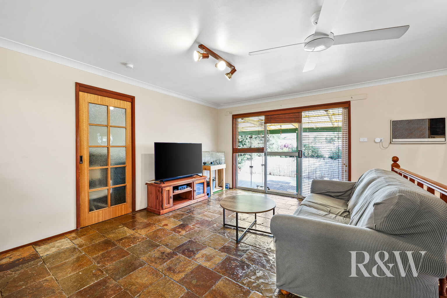 48 ATHEL TREE CRESCENT Bradbury