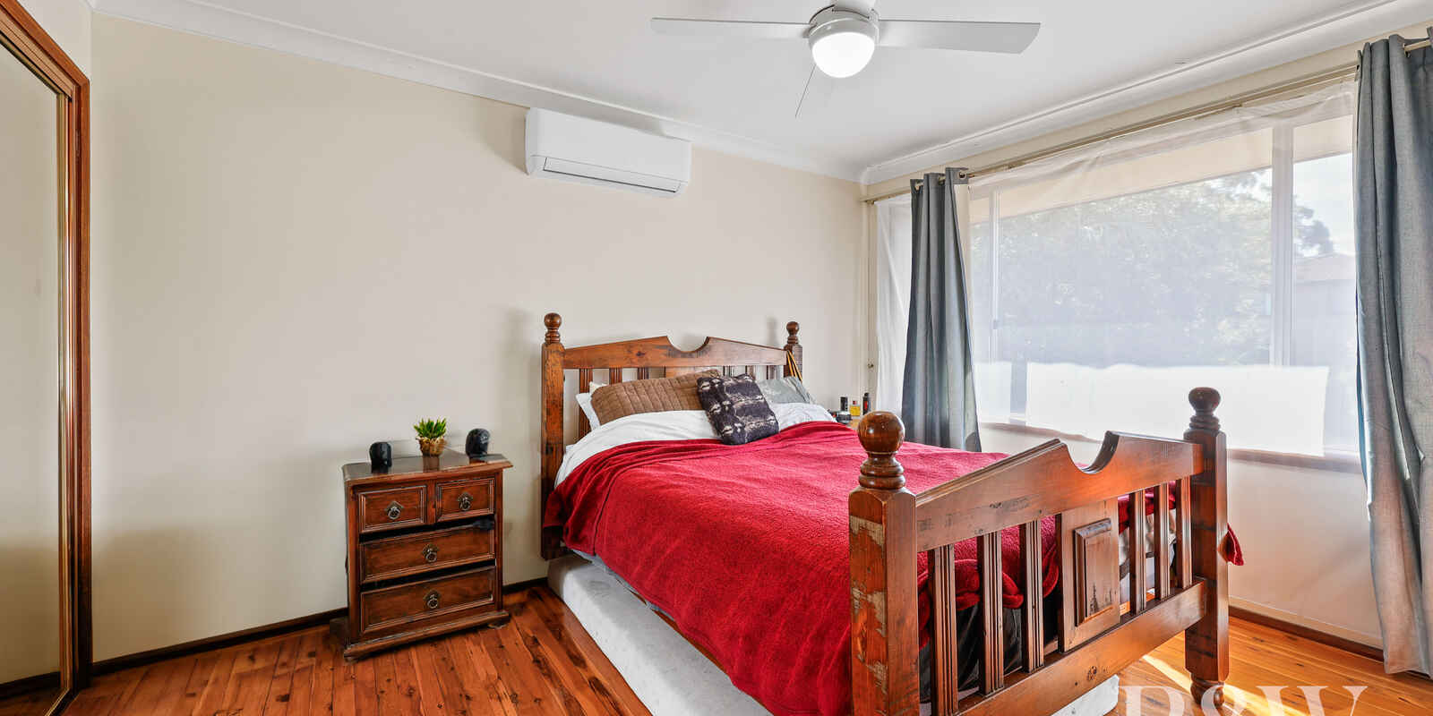 48 ATHEL TREE CRESCENT Bradbury