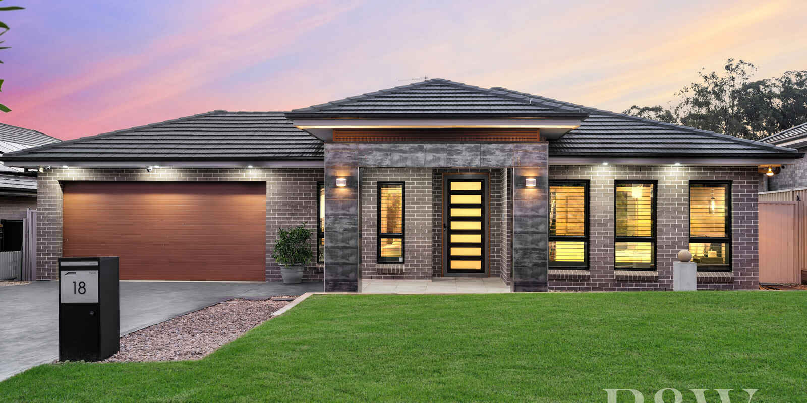 18 GOVERNOR DRIVE Harrington Park