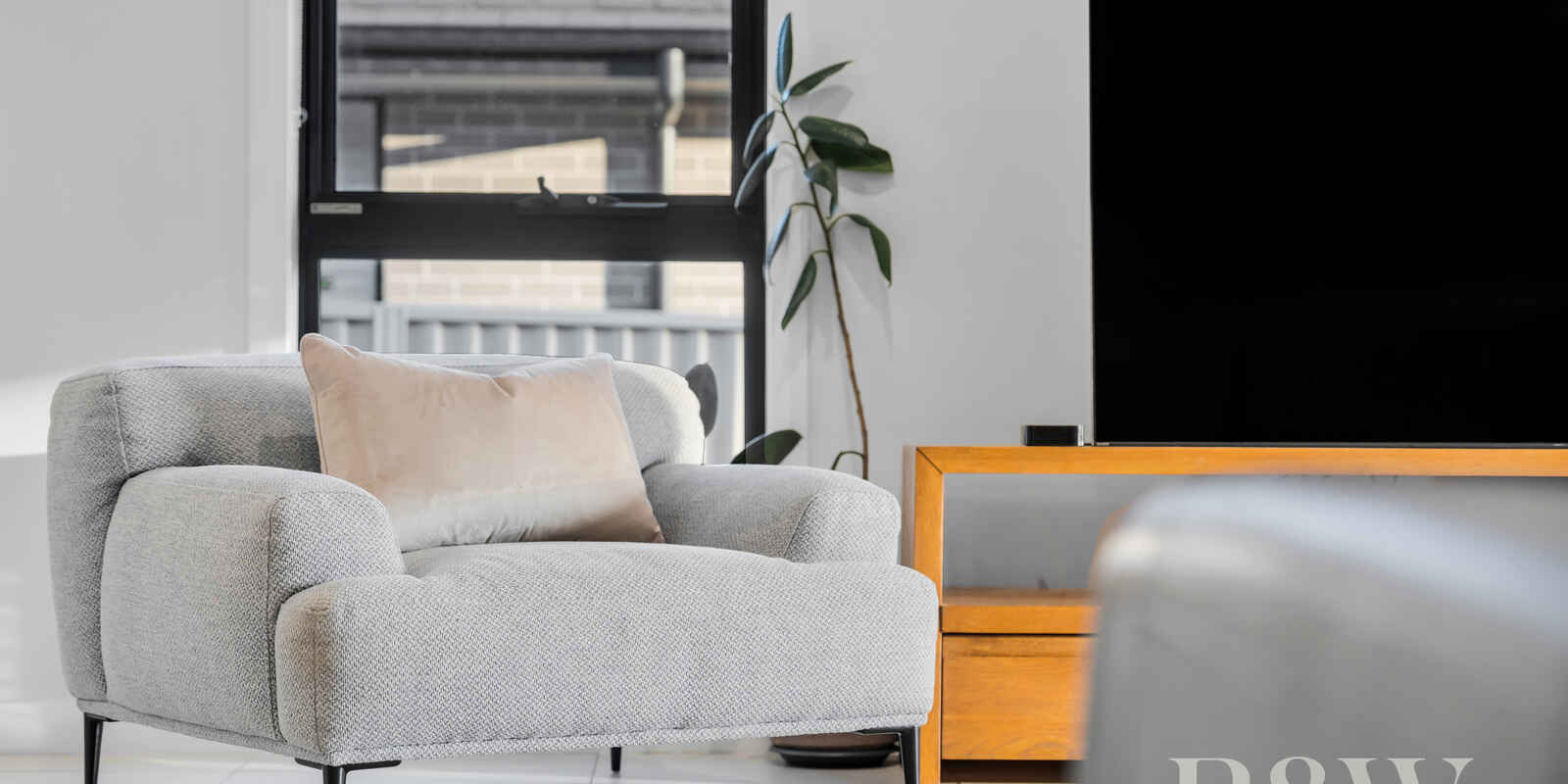 18 GOVERNOR DRIVE Harrington Park