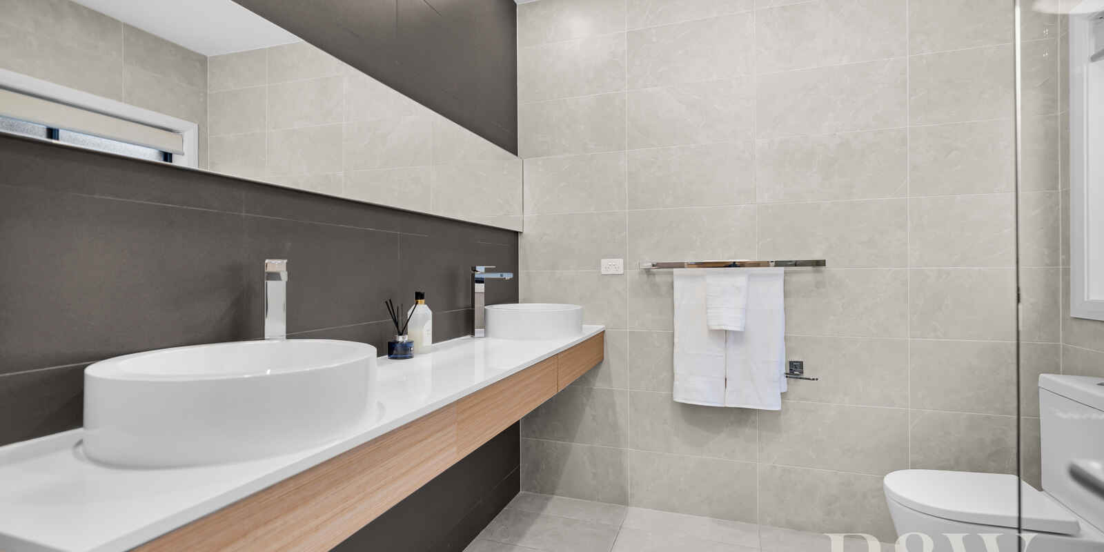 18 GOVERNOR DRIVE Harrington Park