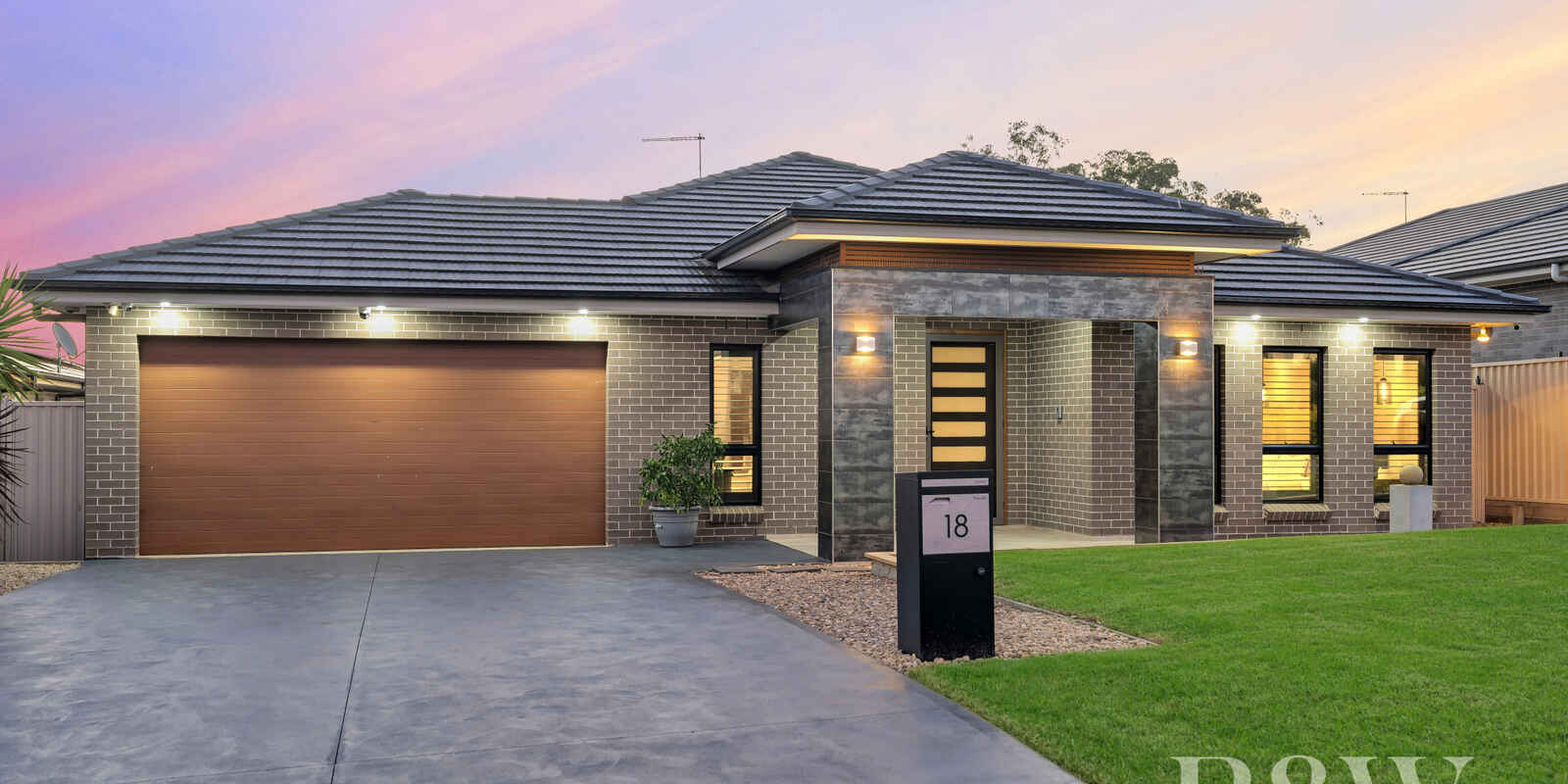 18 GOVERNOR DRIVE Harrington Park