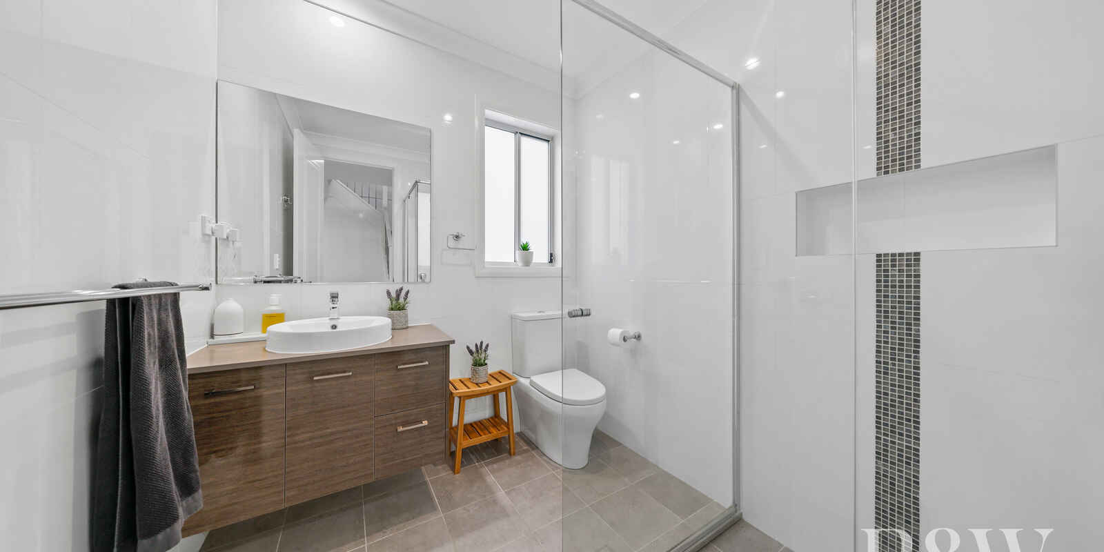 8 ROVER STREET Leppington