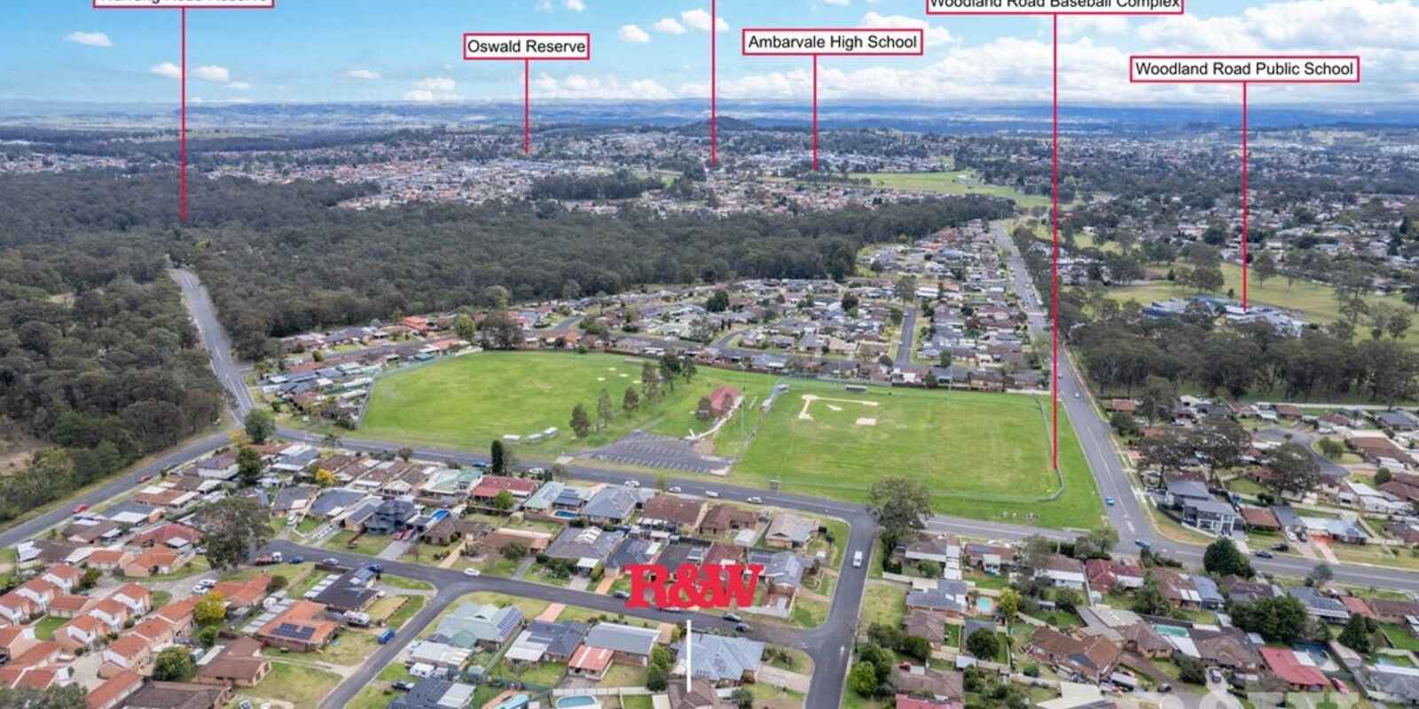 8 Larapinta Crescent St Helens Park