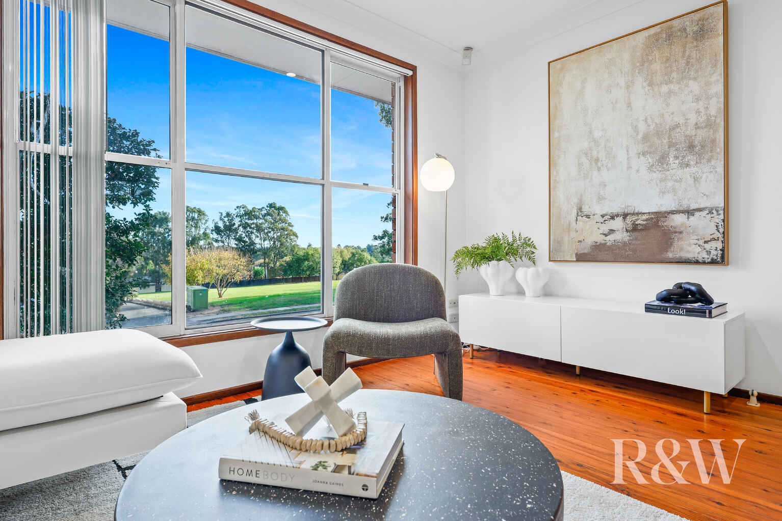22 Lagonda Drive Ingleburn