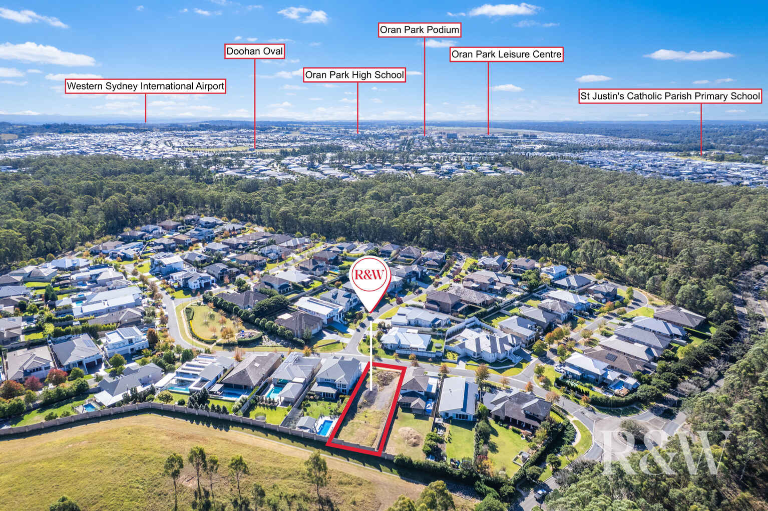 7 HAWTHORNE CIRCUIT Harrington Park