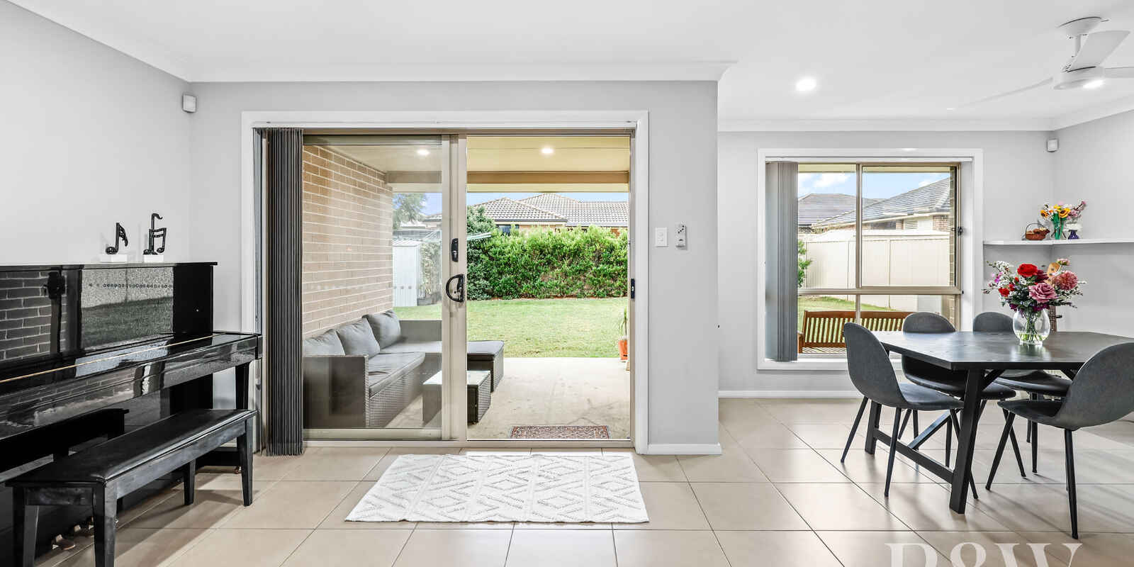19 BLAIN ROAD Spring Farm