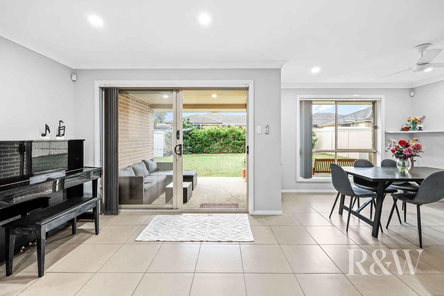 19 BLAIN ROAD Spring Farm