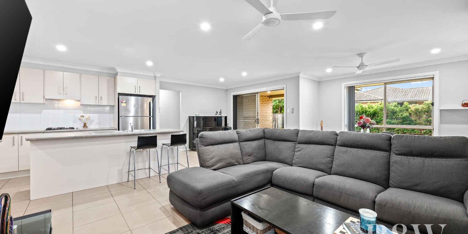 19 BLAIN ROAD Spring Farm
