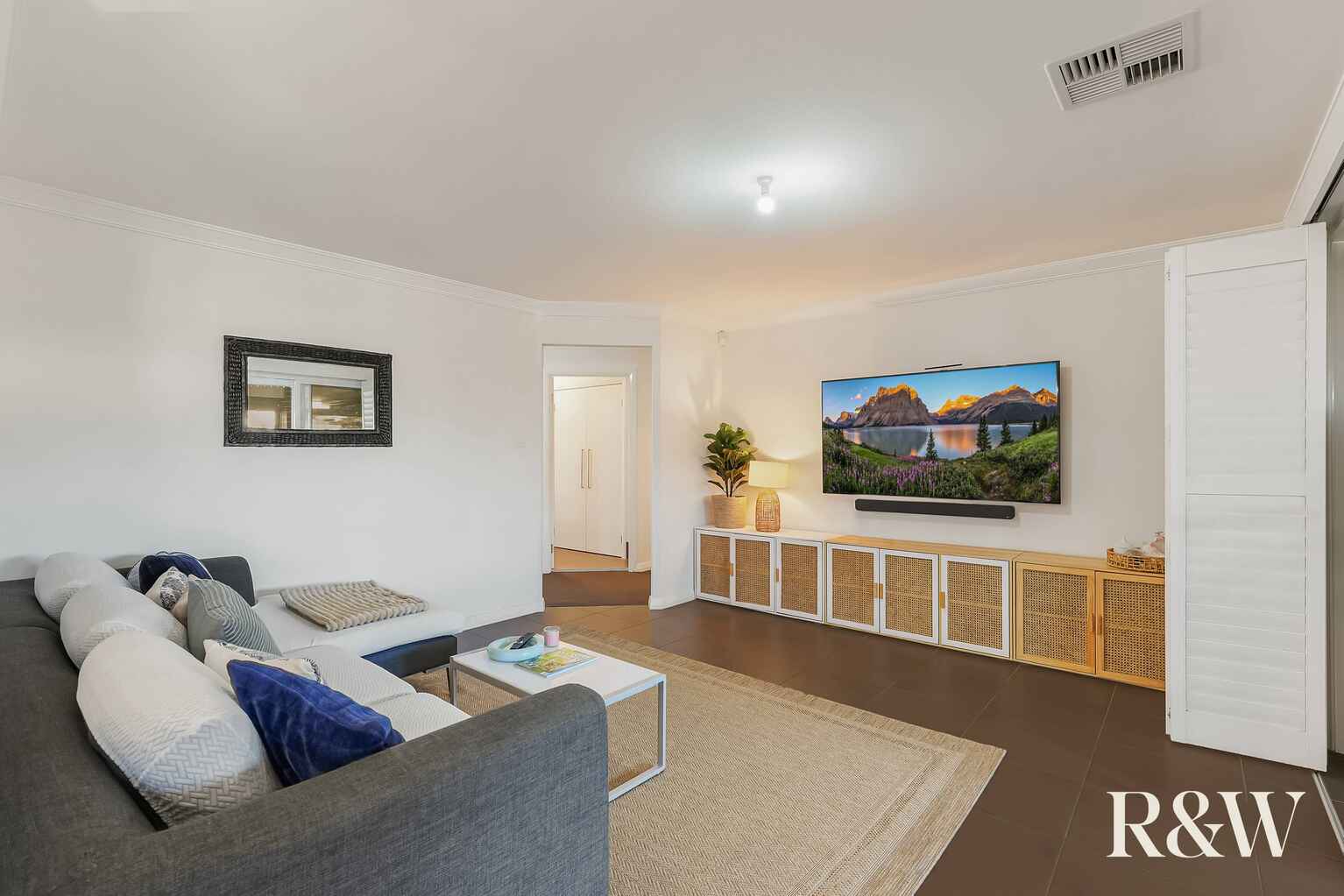 19 KINGFISHER ROAD Appin 19 KINGFISHER ROAD Appin