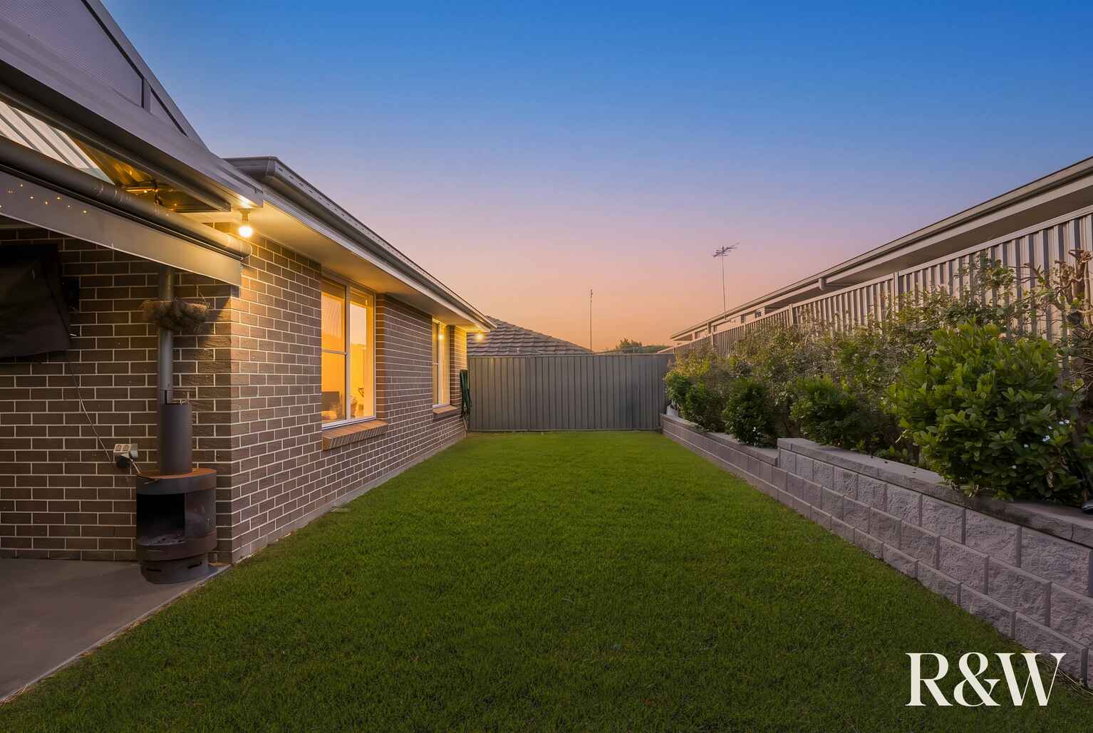 19 KINGFISHER ROAD Appin 19 KINGFISHER ROAD Appin