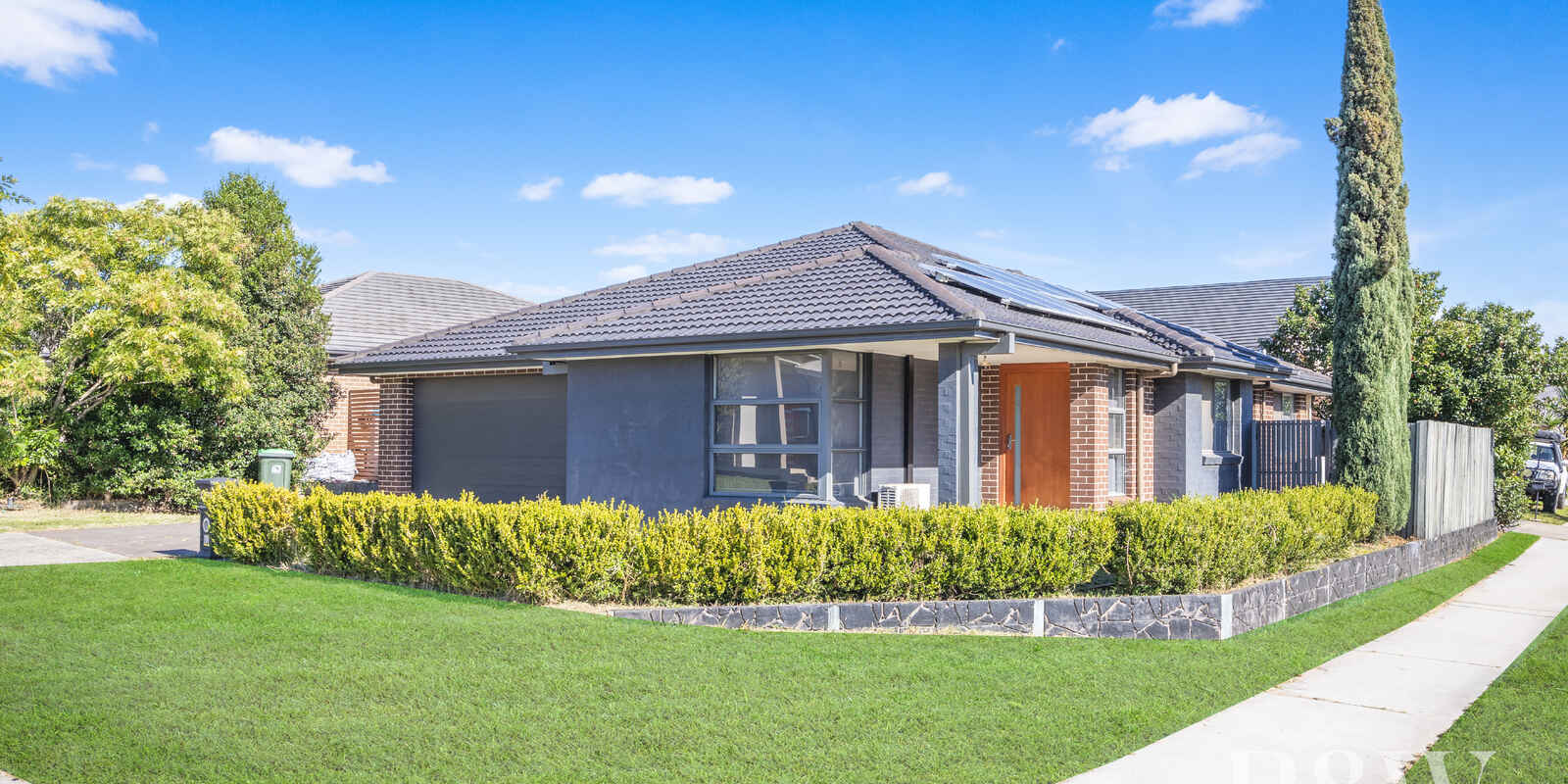 42 AMBROSE STREET Oran Park