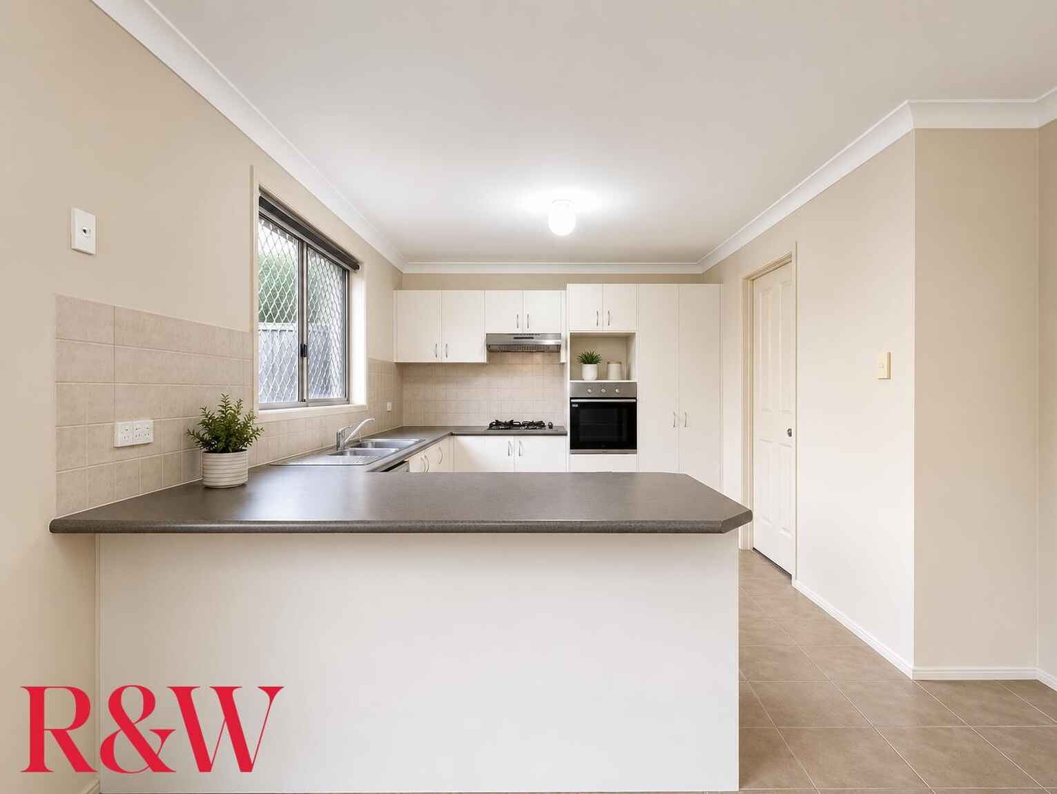 3 Greenwich Walk Campbelltown